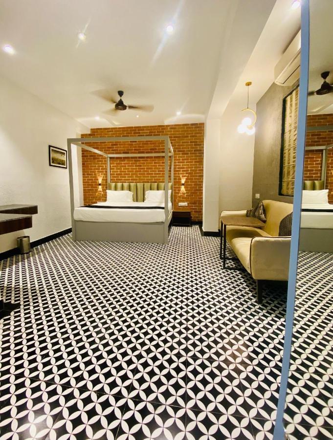 Itsy Hotels Banana Boutique Варанаси Екстериор снимка
