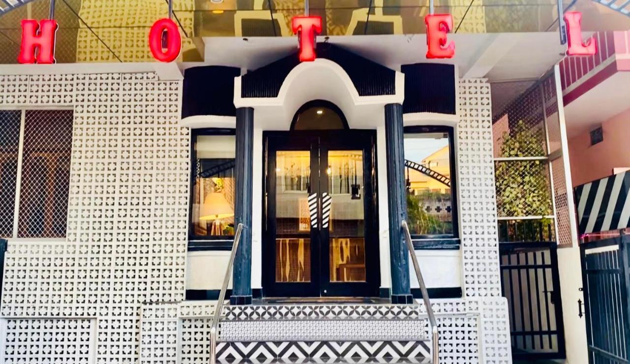 Itsy Hotels Banana Boutique Варанаси Екстериор снимка