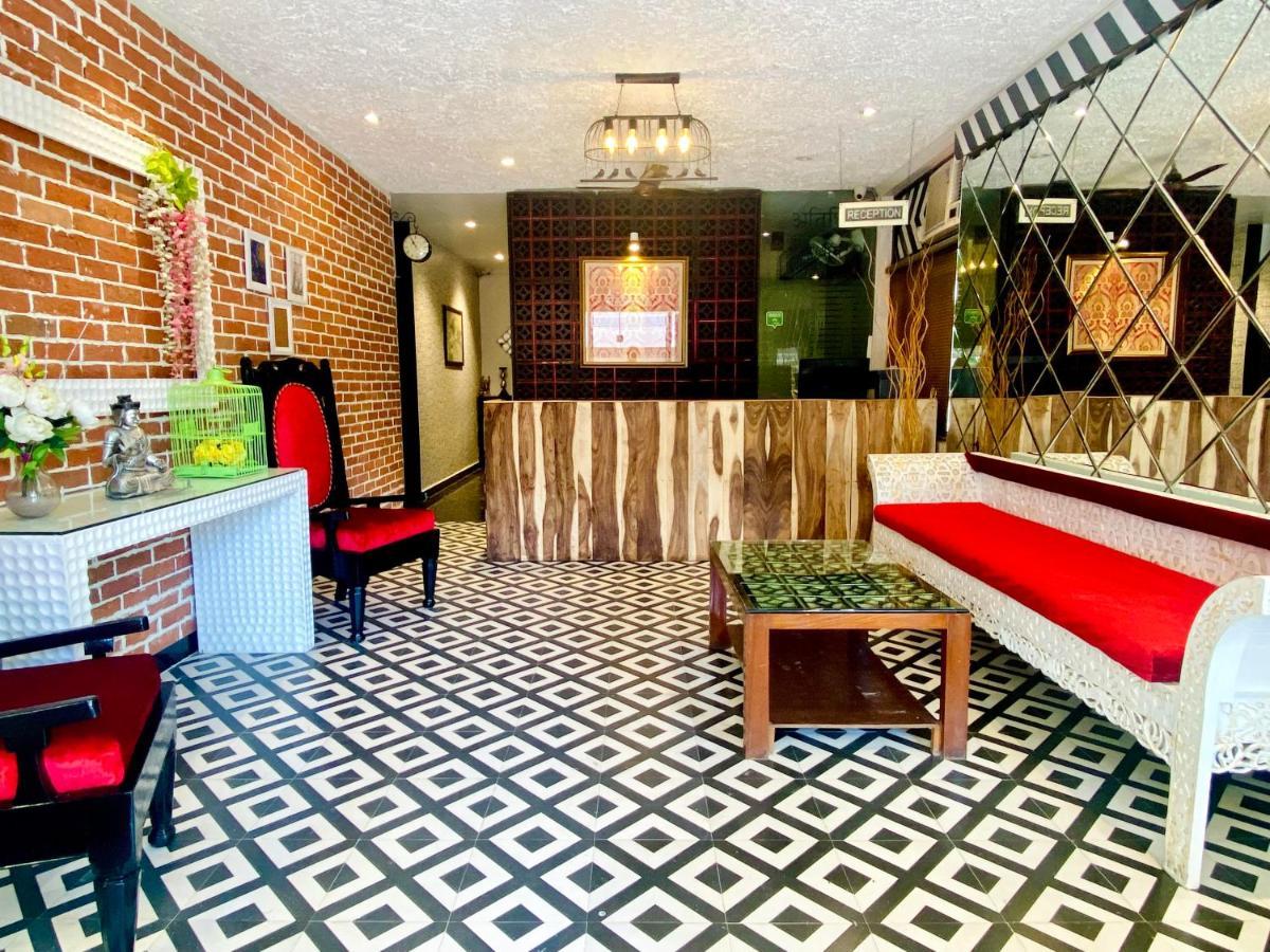 Itsy Hotels Banana Boutique Варанаси Екстериор снимка