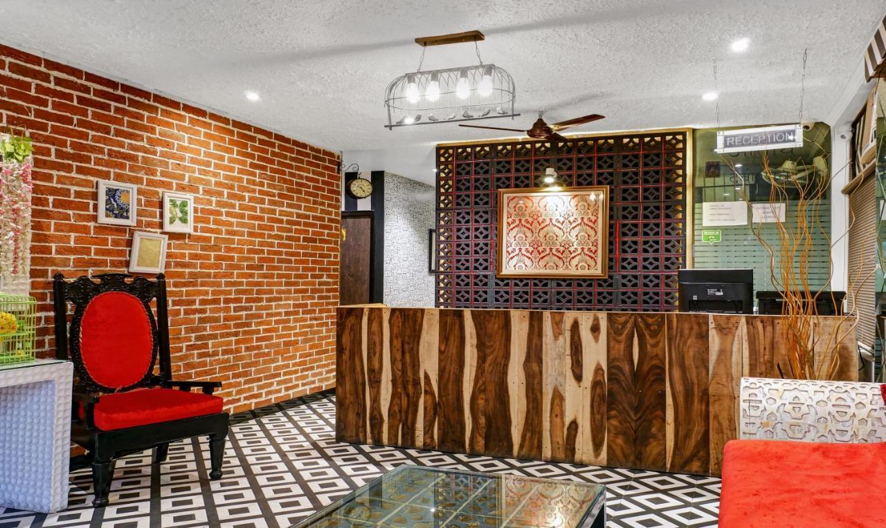 Itsy Hotels Banana Boutique Варанаси Екстериор снимка